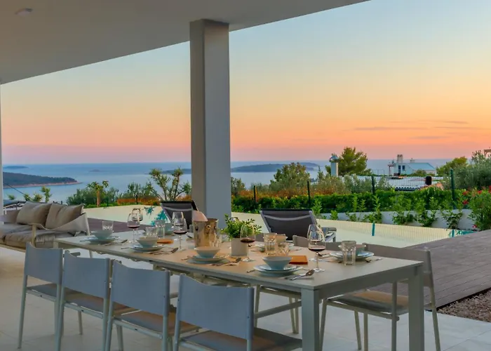 Sunray By Guide Villa