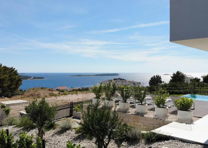 Sunray By Guide * Primošten