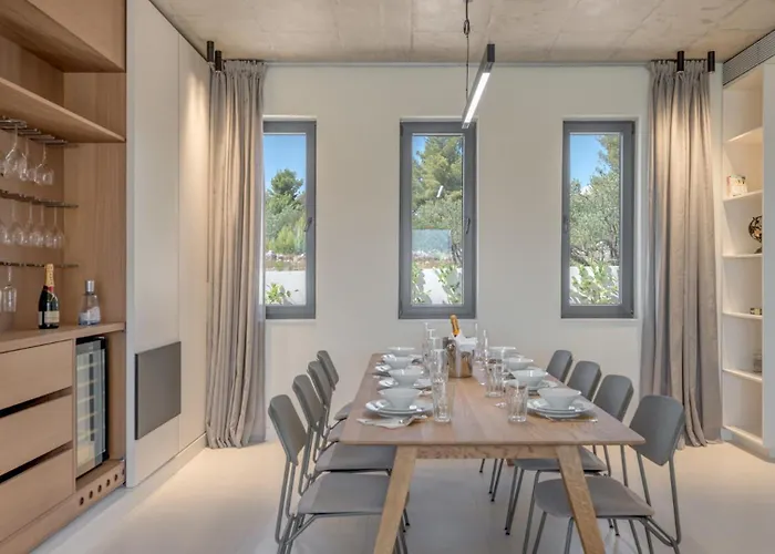 Sunray By Guide Villa